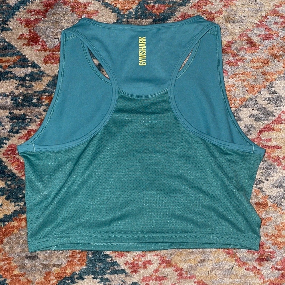 Gymshark woman’s training top - medium new - Picture 5 of 5